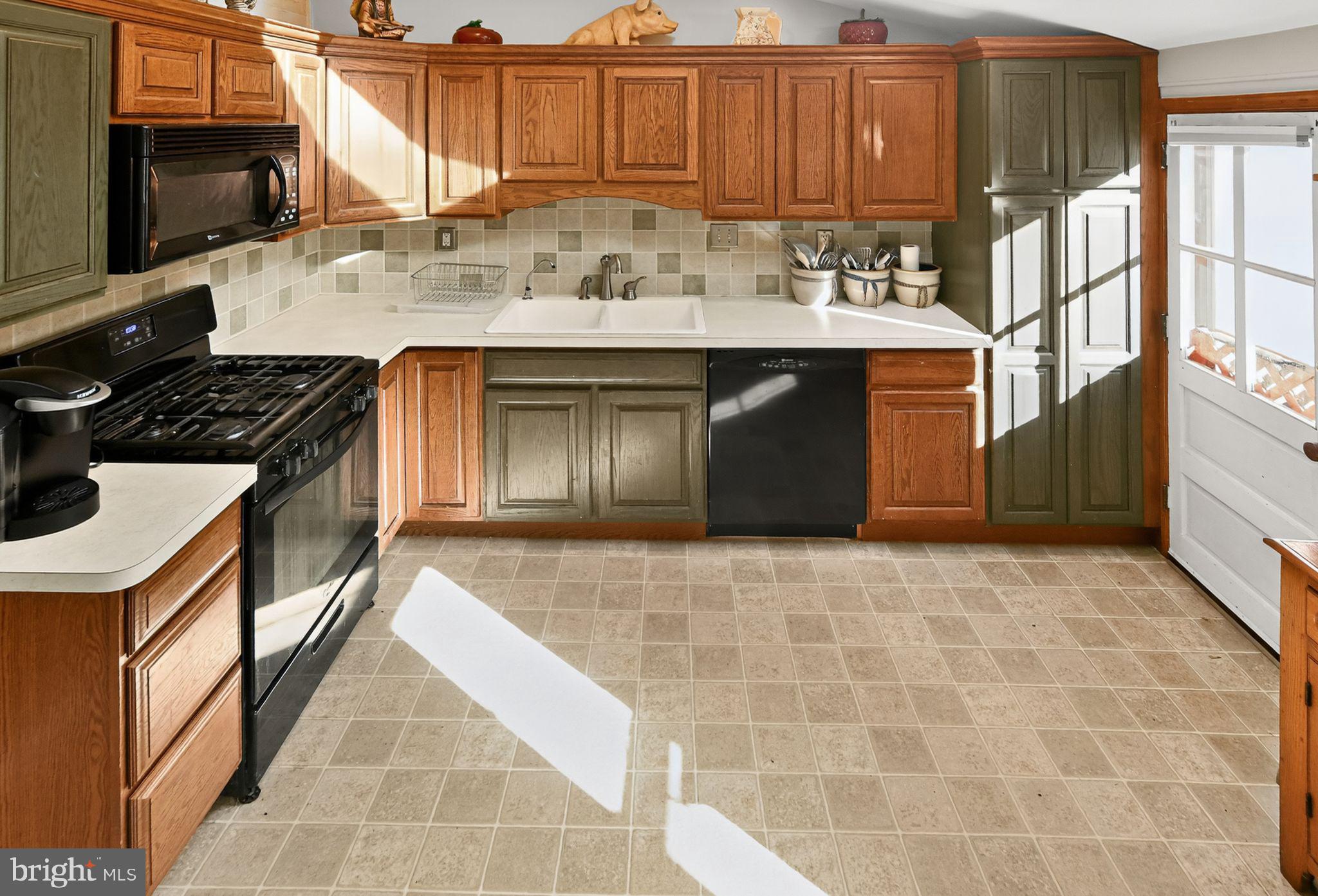 176 MANATAWNY STREET