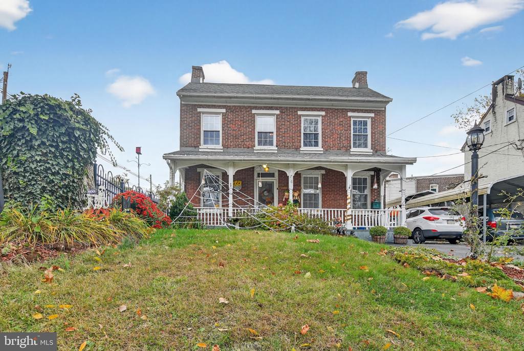 176 MANATAWNY STREET