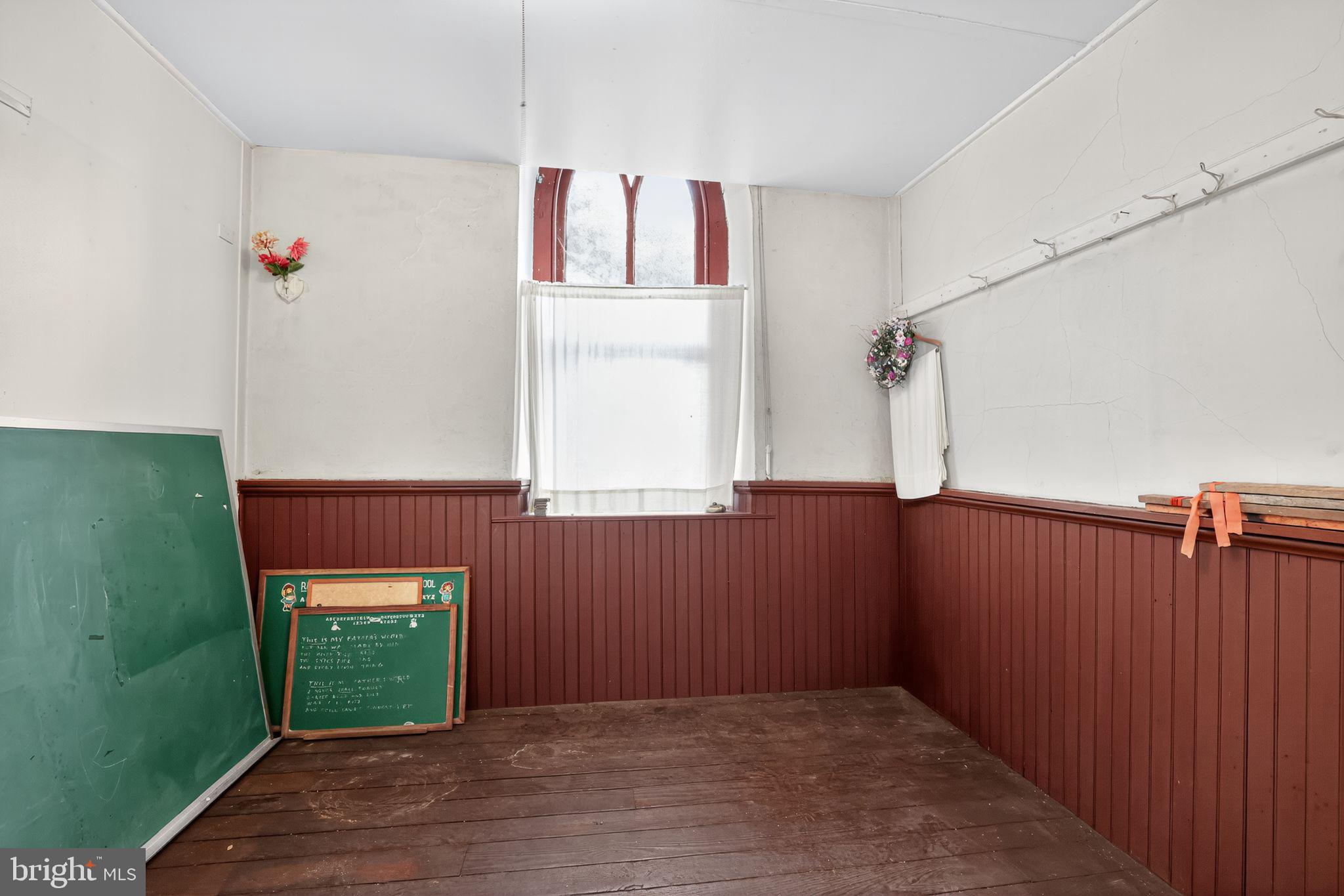 646 MANATAWNY STREET