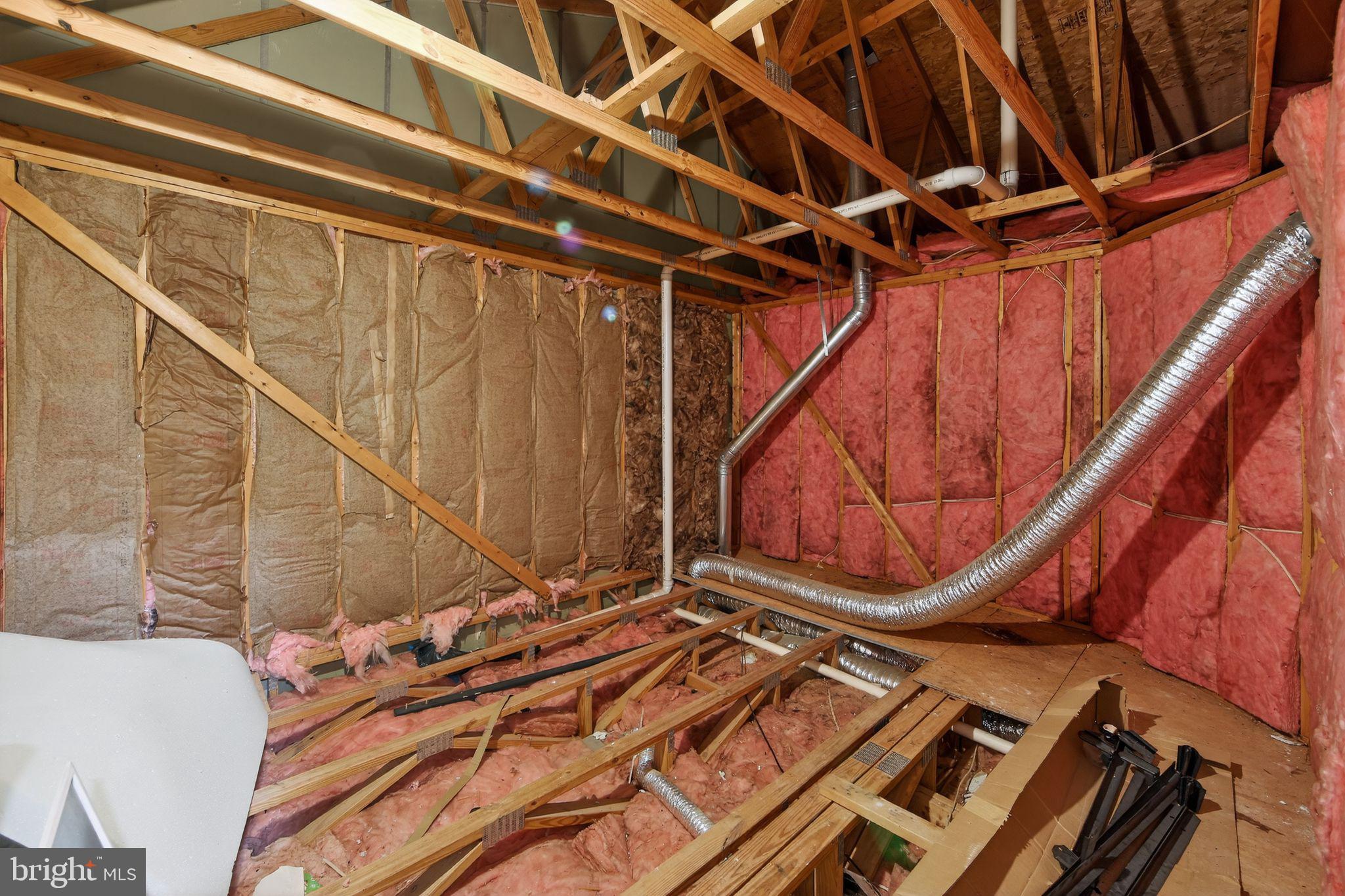 5506 DRAWBRIDGE COURT