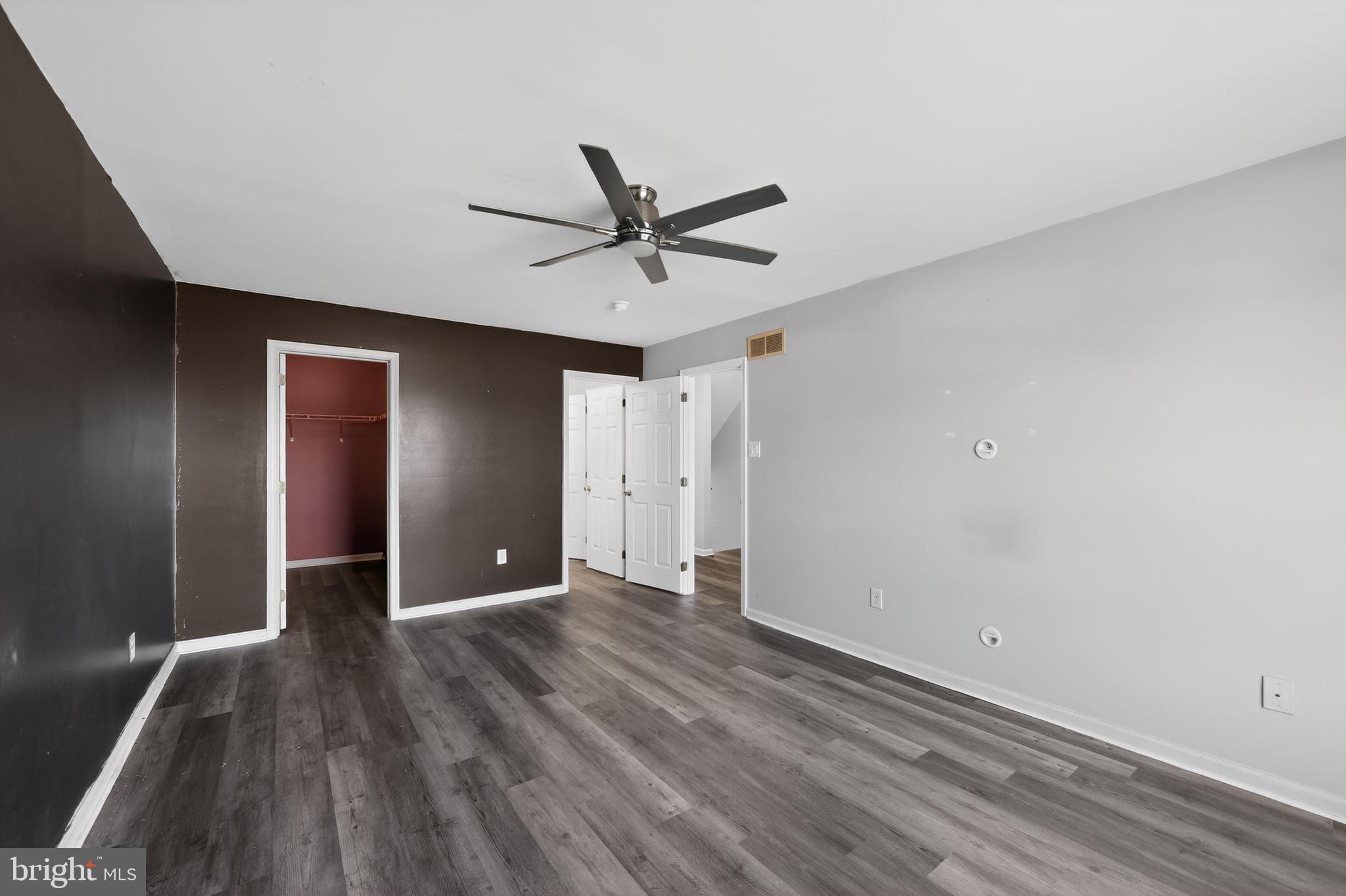 5506 DRAWBRIDGE COURT