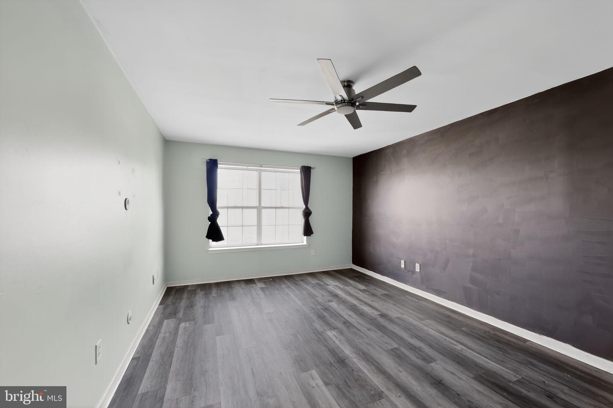 5506 DRAWBRIDGE COURT