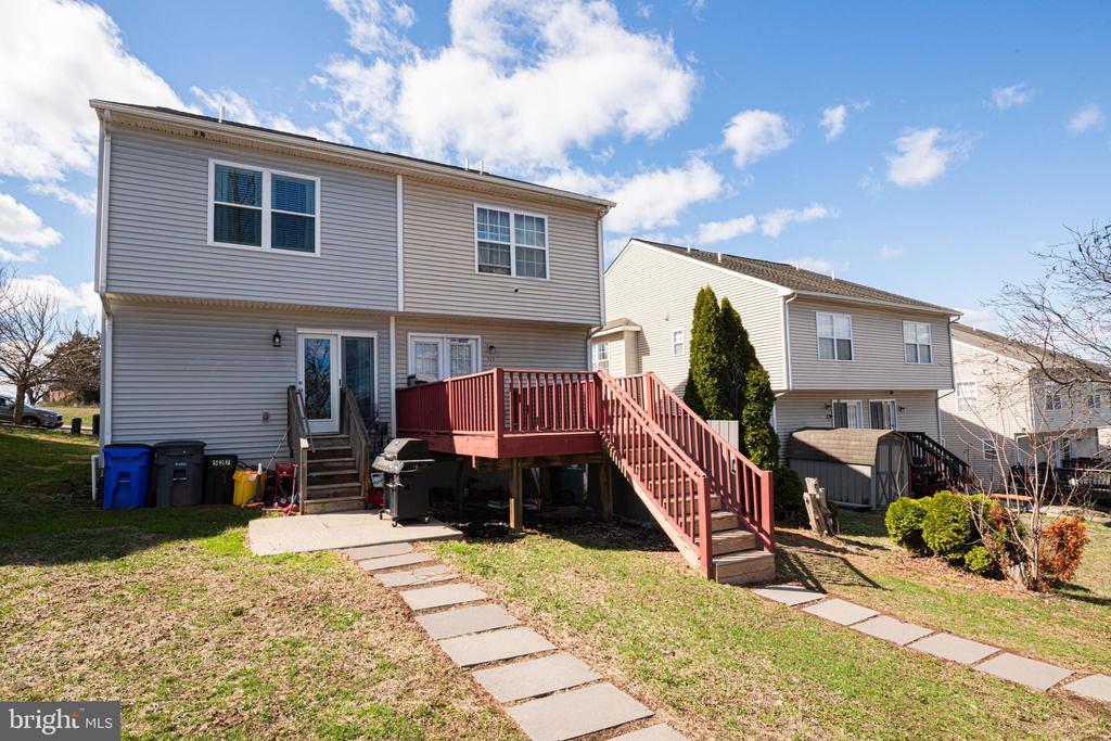 527 MAY STREET