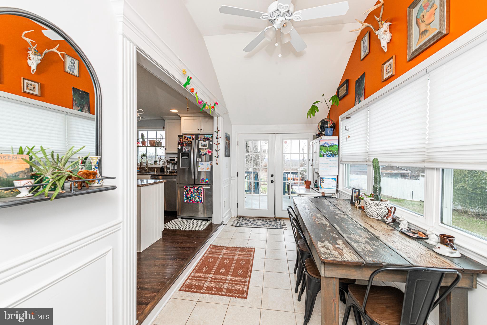 1720 FARMINGTON AVENUE