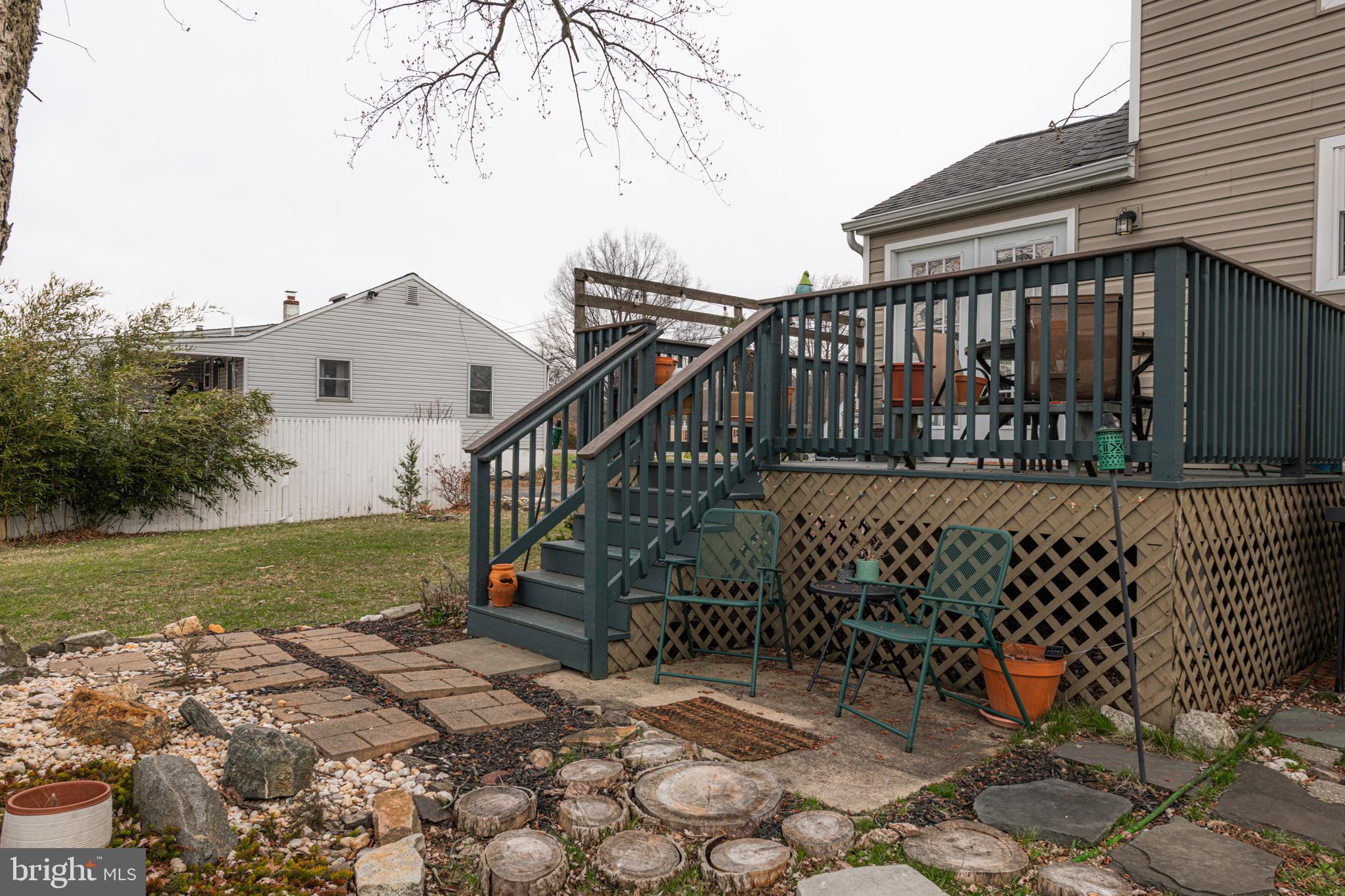 1720 FARMINGTON AVENUE