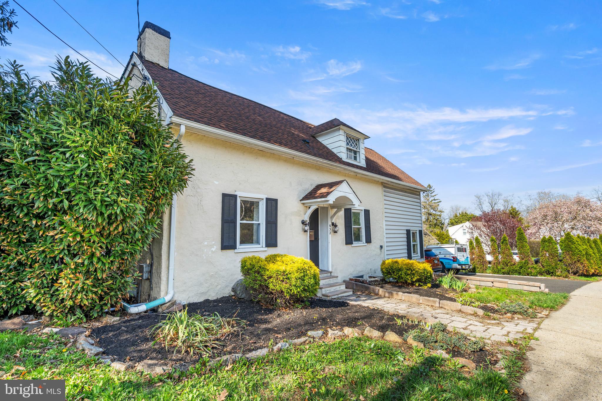 632 FITZWATERTOWN ROAD