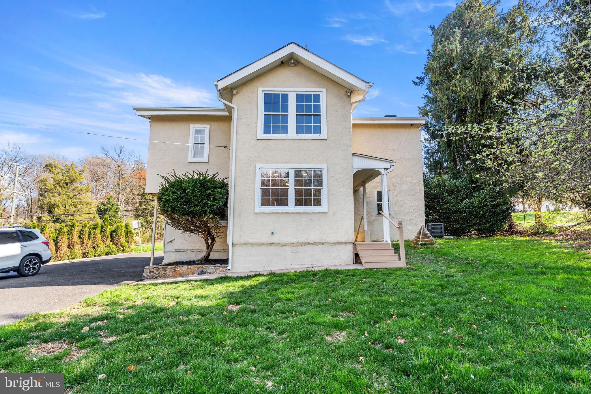 632 FITZWATERTOWN ROAD