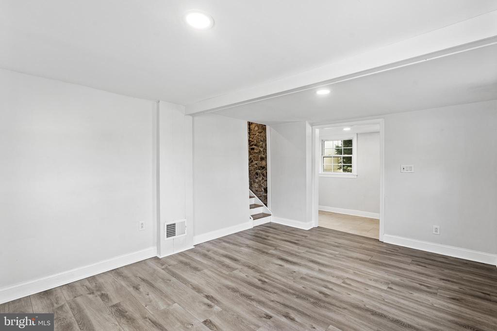 632 FITZWATERTOWN ROAD