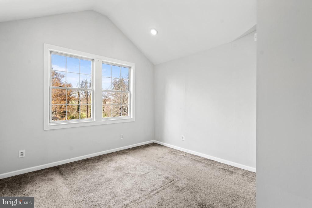 632 FITZWATERTOWN ROAD