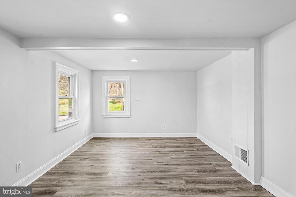 632 FITZWATERTOWN ROAD