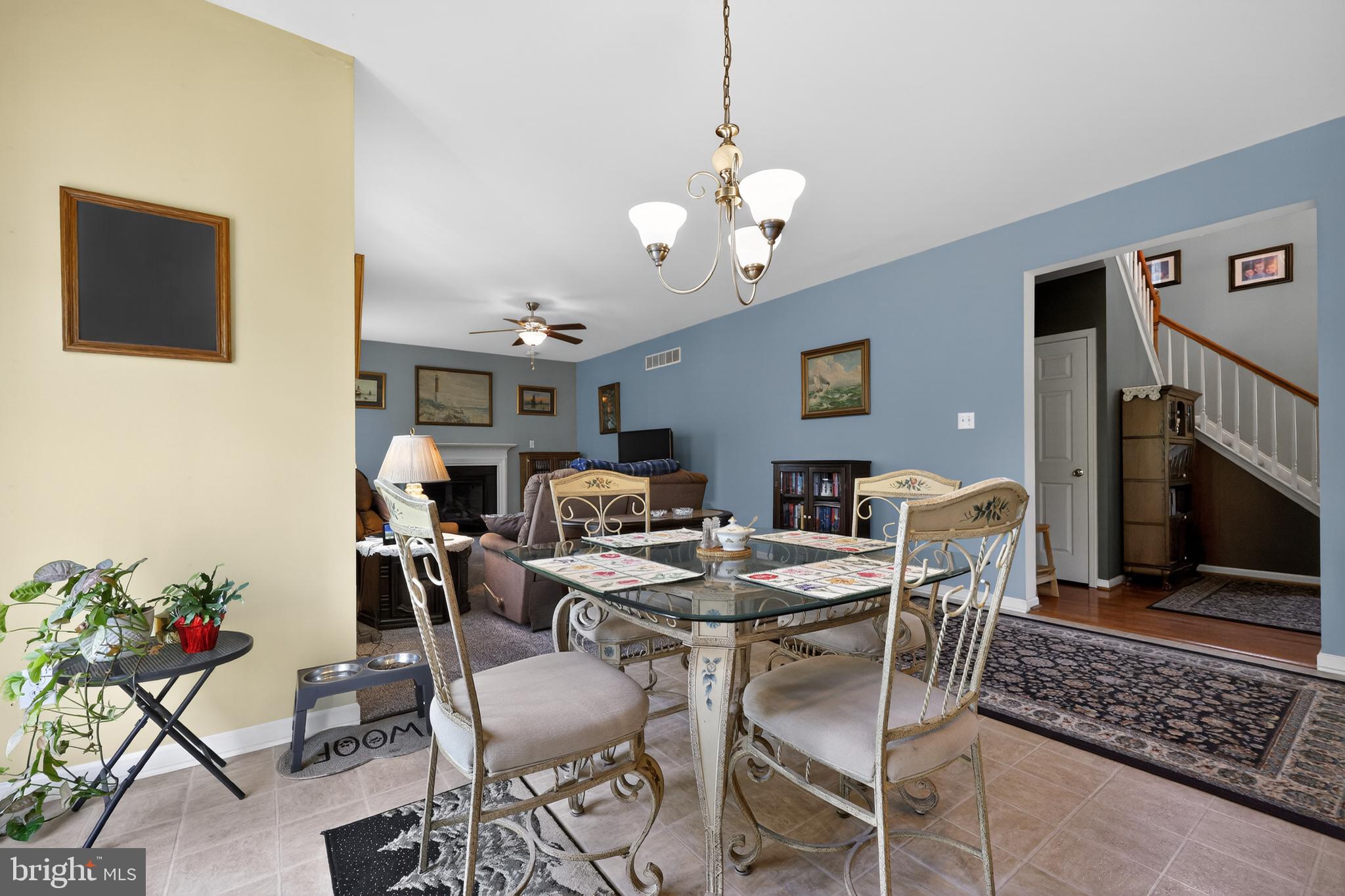 1110 AUTUMNVIEW LANE