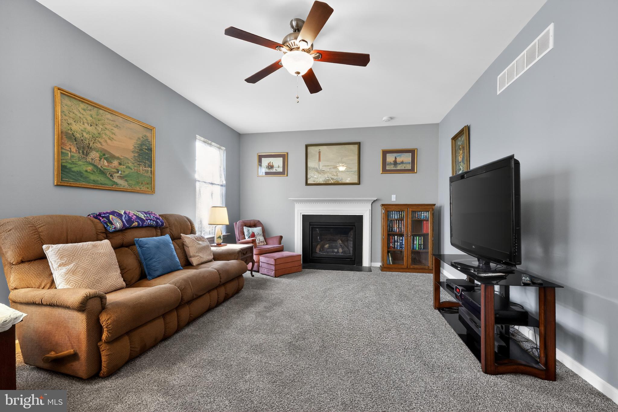 1110 AUTUMNVIEW LANE