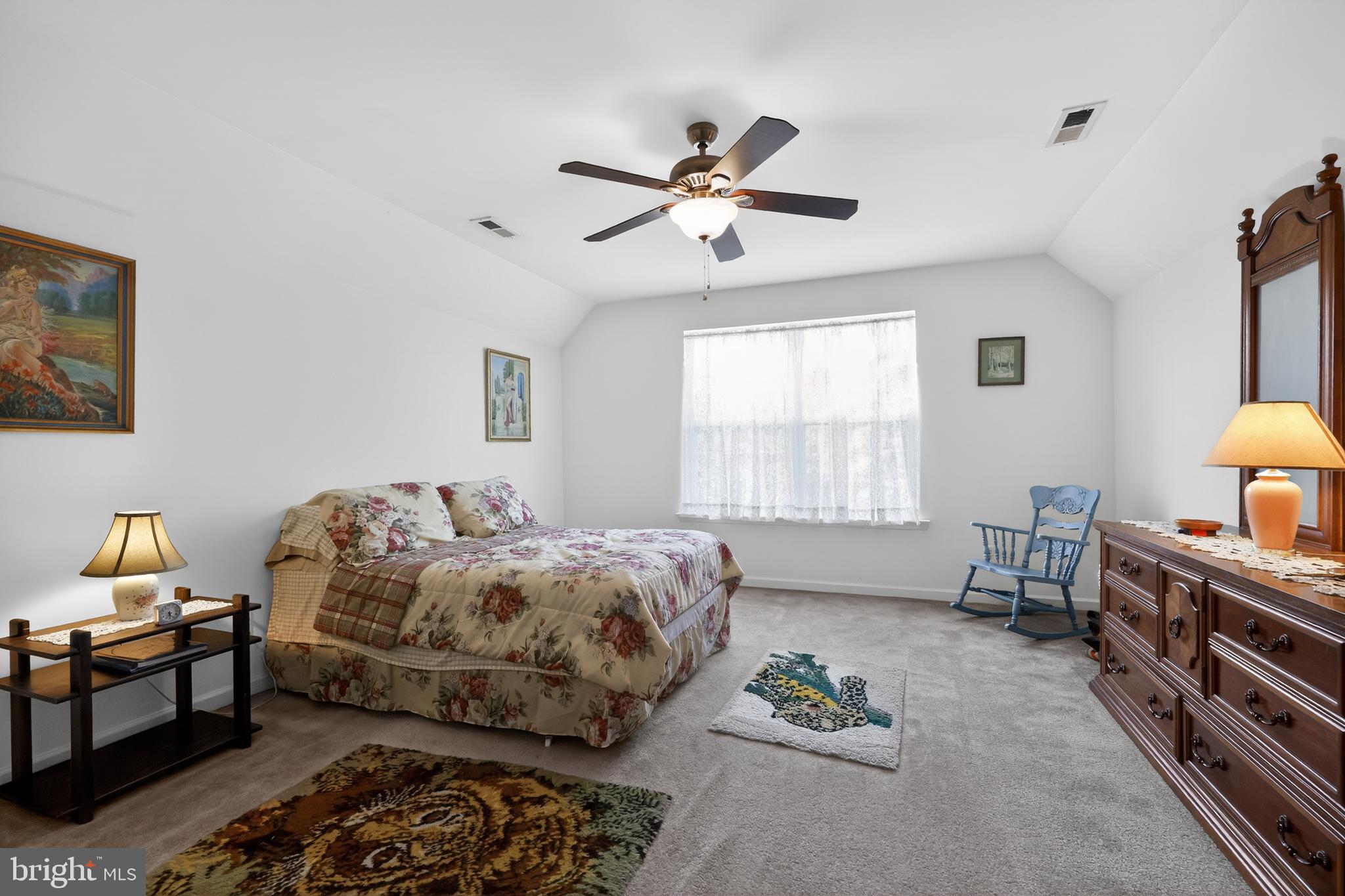 1110 AUTUMNVIEW LANE