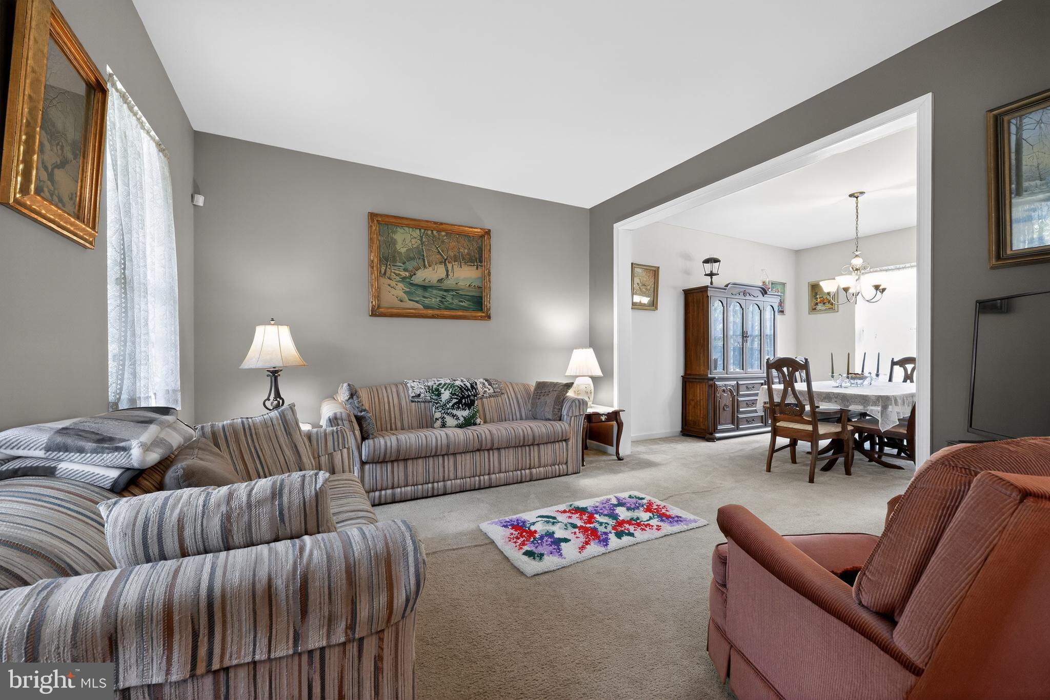 1110 AUTUMNVIEW LANE