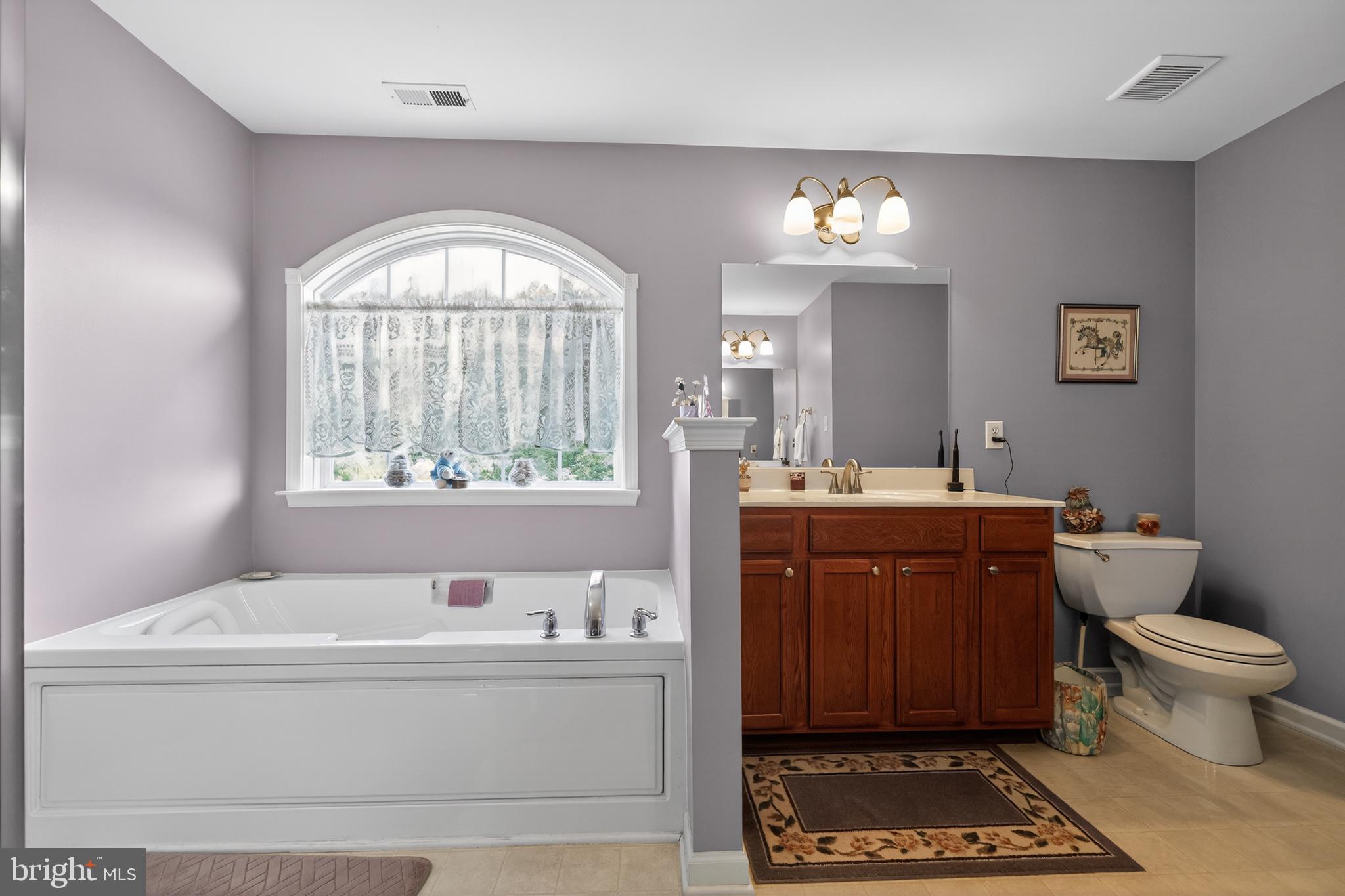 1110 AUTUMNVIEW LANE