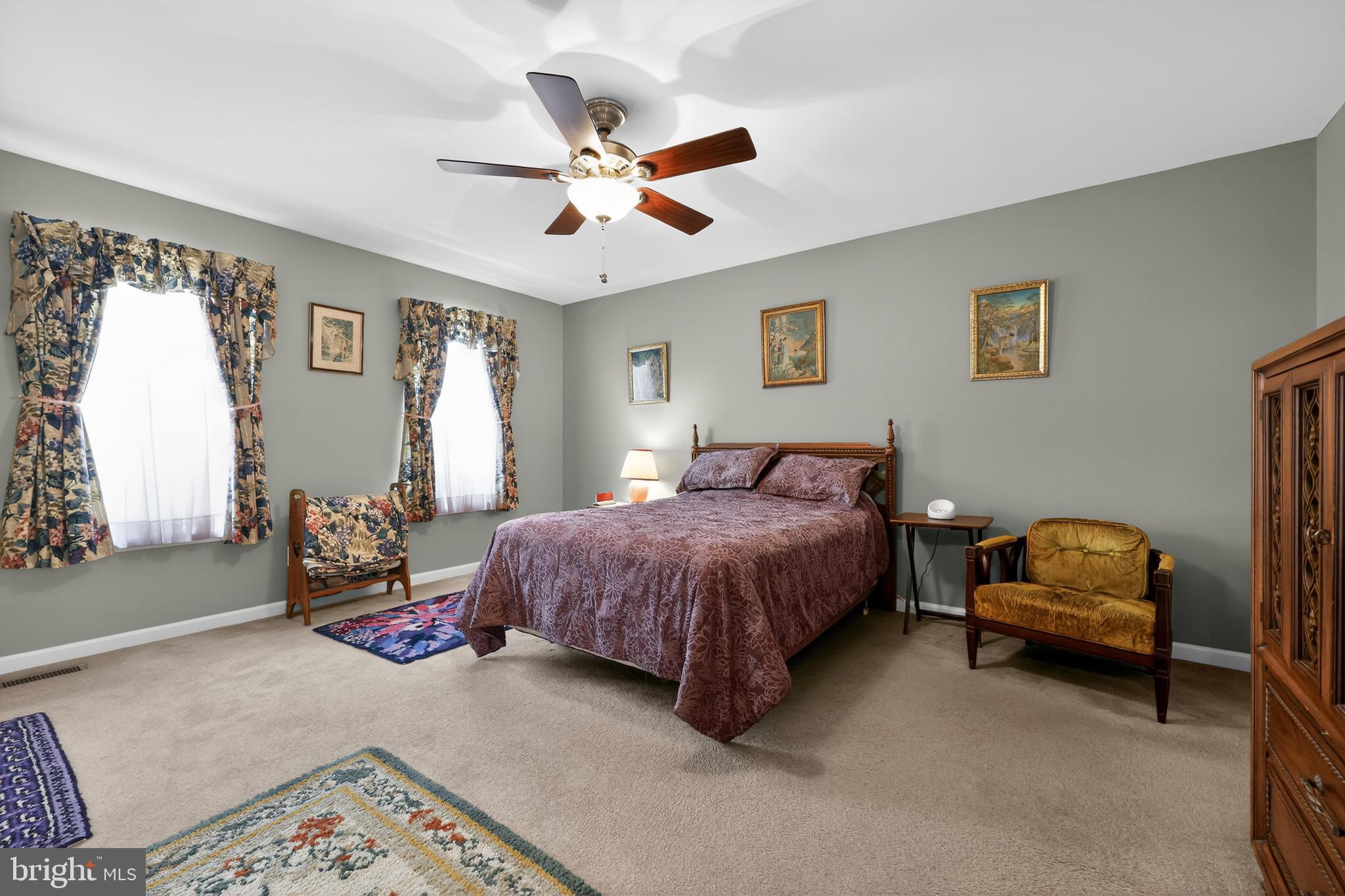 1110 AUTUMNVIEW LANE