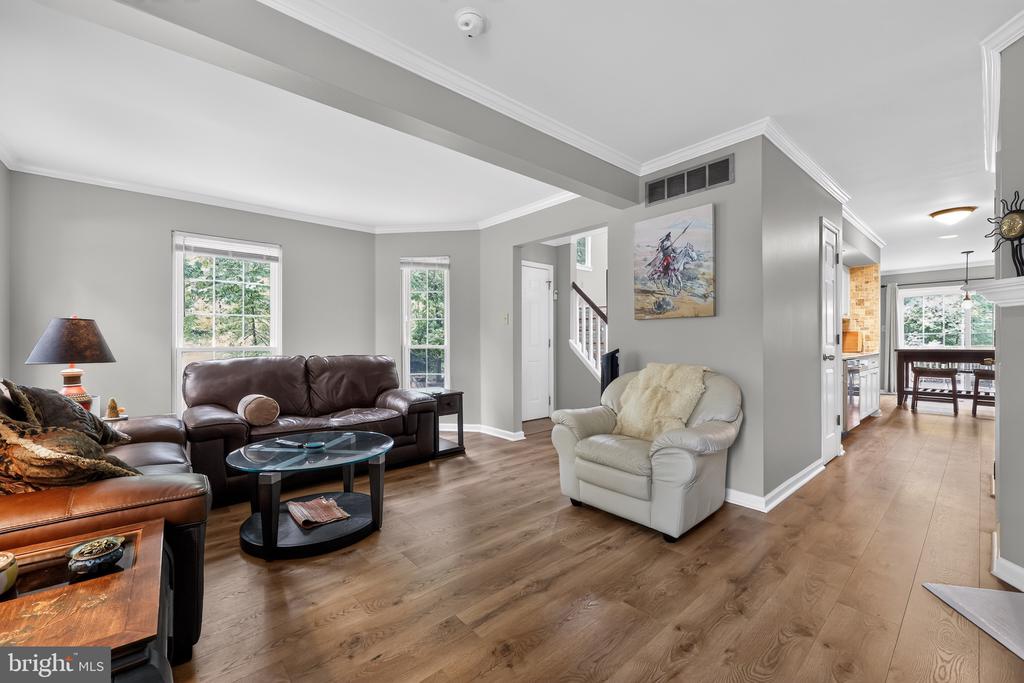 88 VILLAGE DRIVE