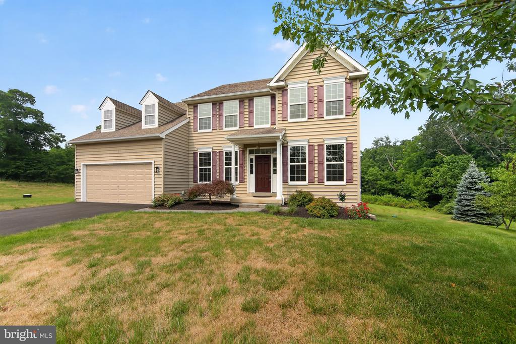 1100 AUTUMNVIEW LANE