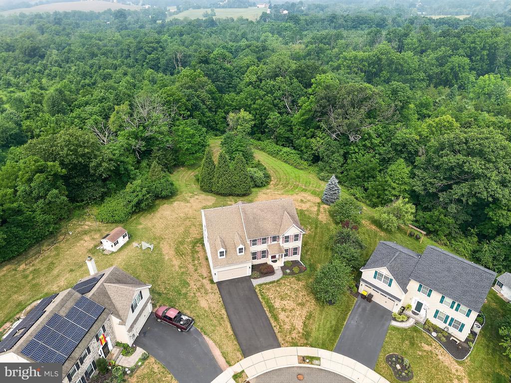 1100 AUTUMNVIEW LANE