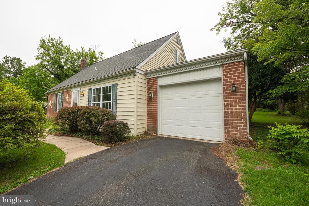 134 PRIMROSE LANE