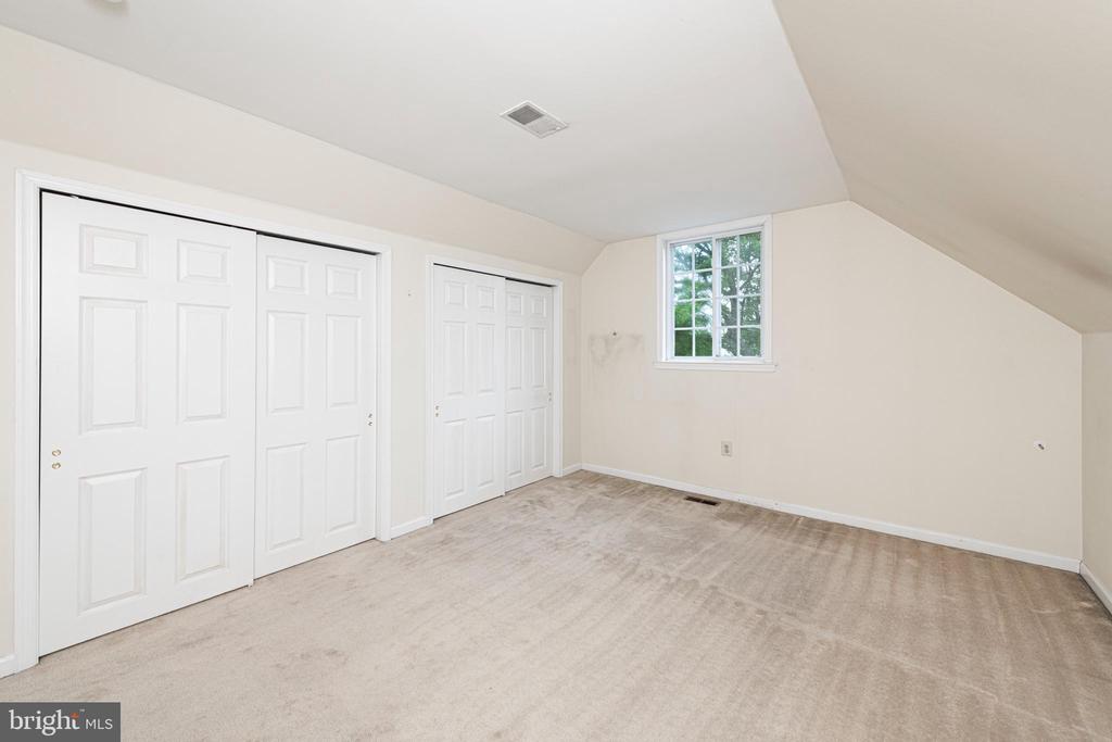 134 PRIMROSE LANE