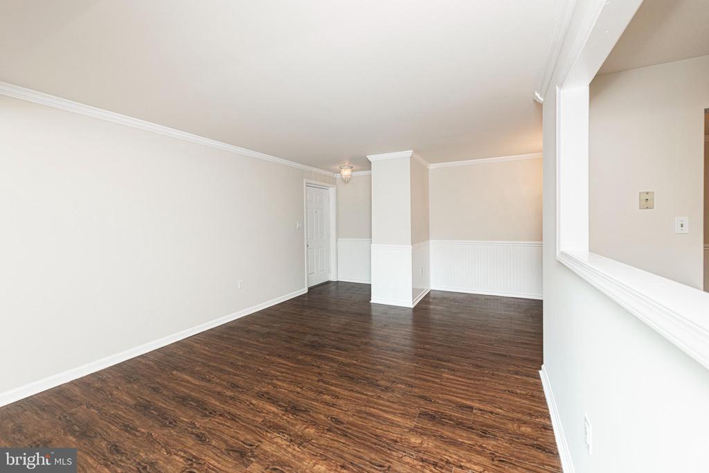 620 MANATAWNY STREET Unit: CONDO 5