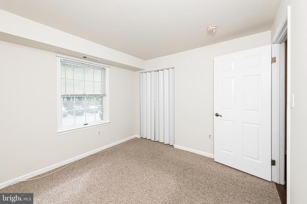 620 MANATAWNY STREET Unit: CONDO 5