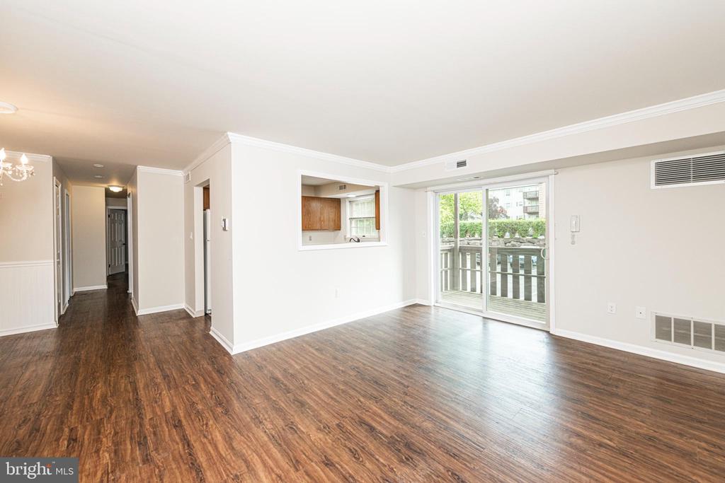 620 MANATAWNY STREET Unit: CONDO 5