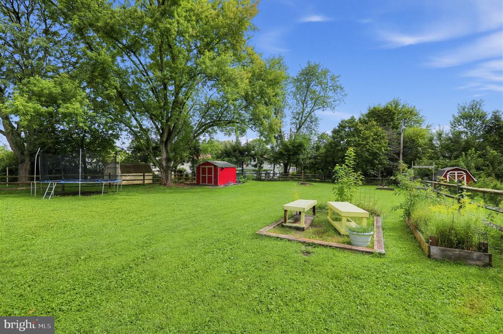 1031 PROSS ROAD