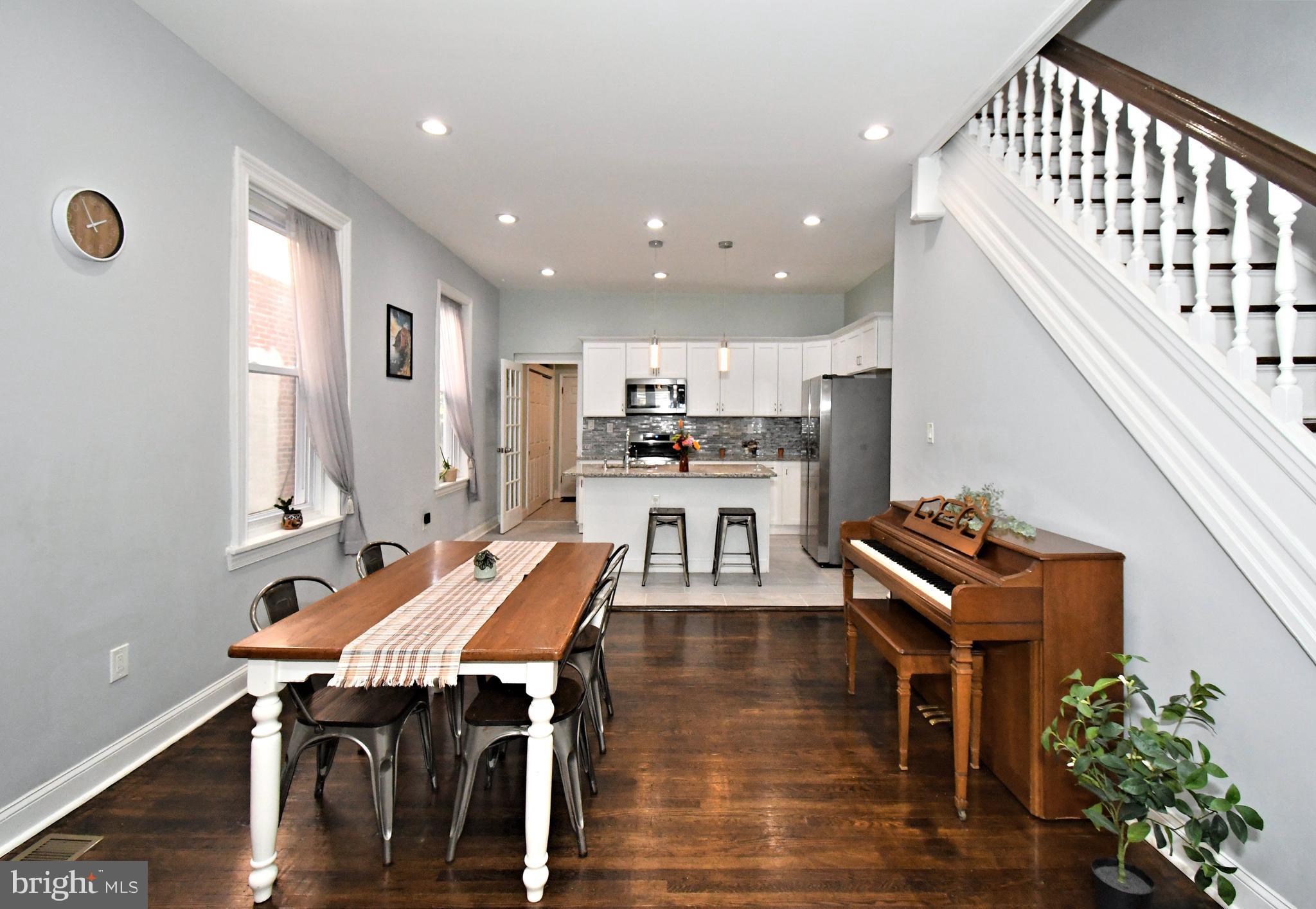 1325 N REDFIELD STREET