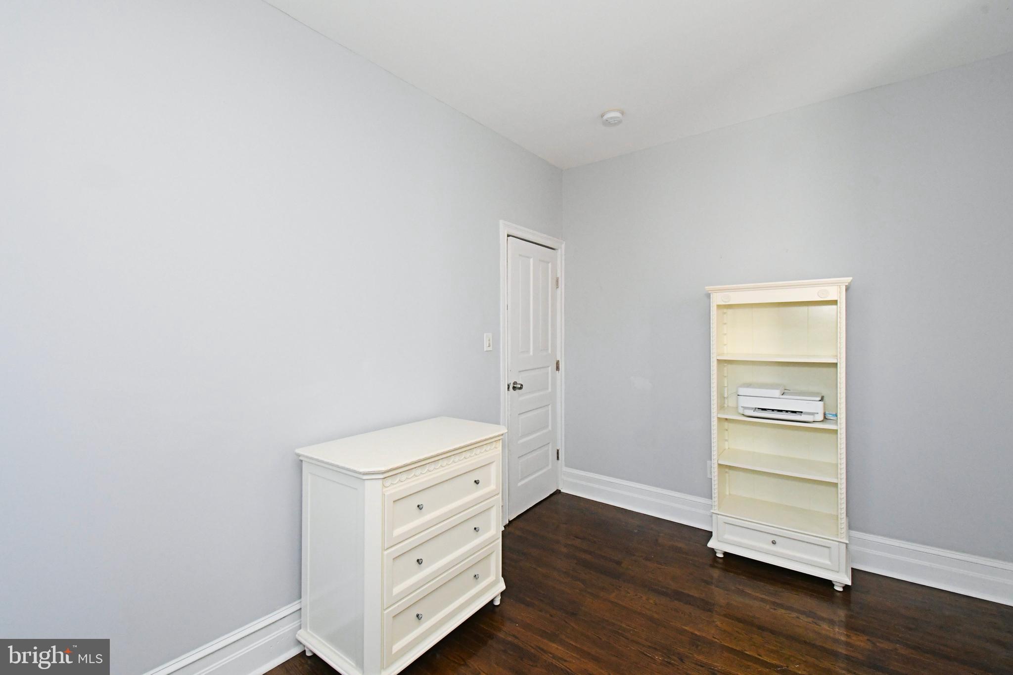 1325 N REDFIELD STREET