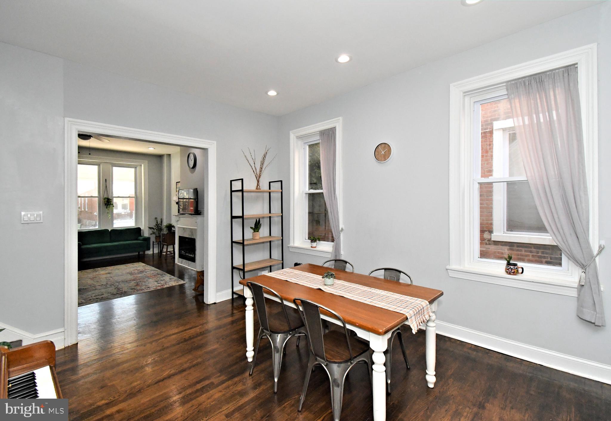 1325 N REDFIELD STREET