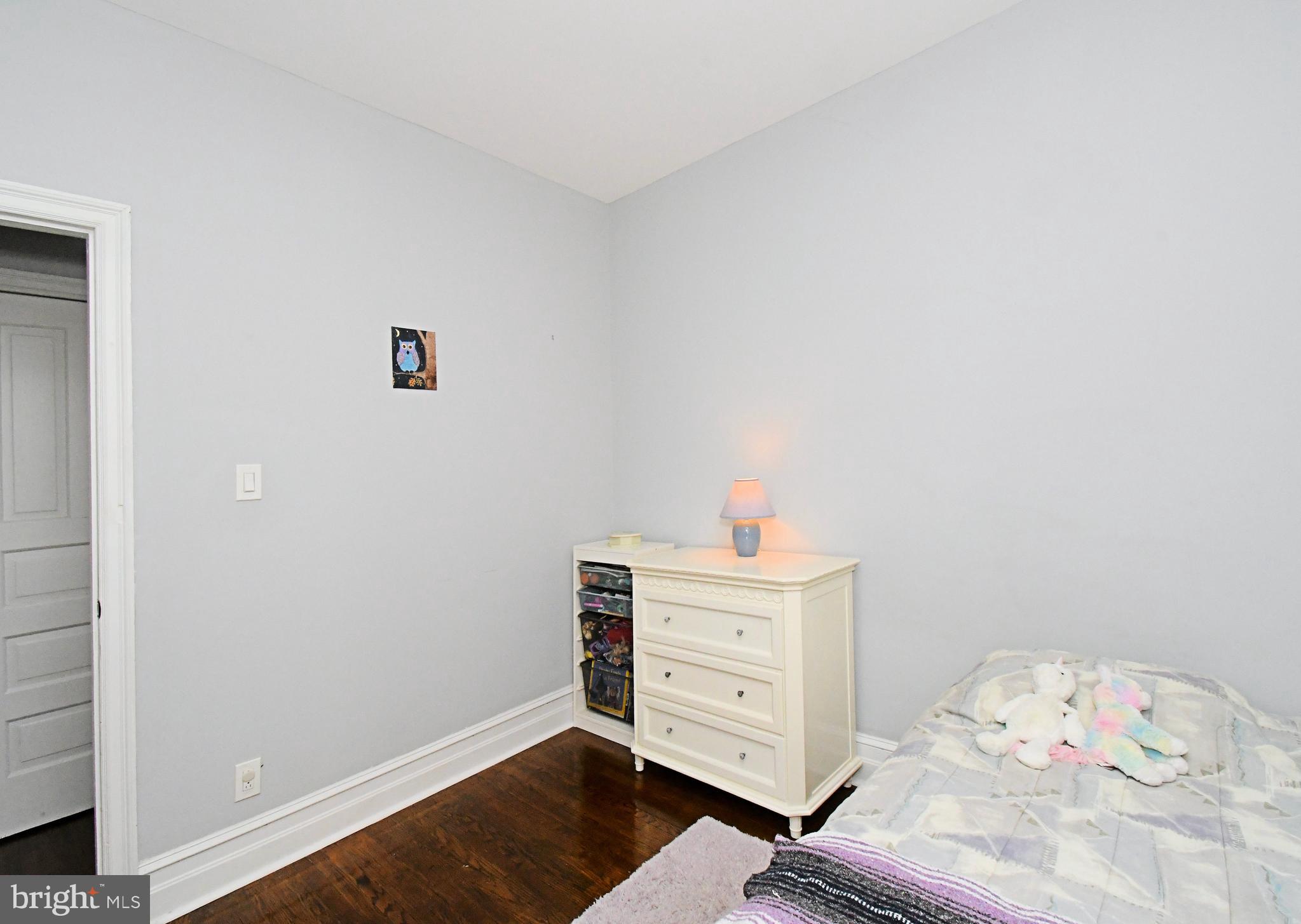 1325 N REDFIELD STREET