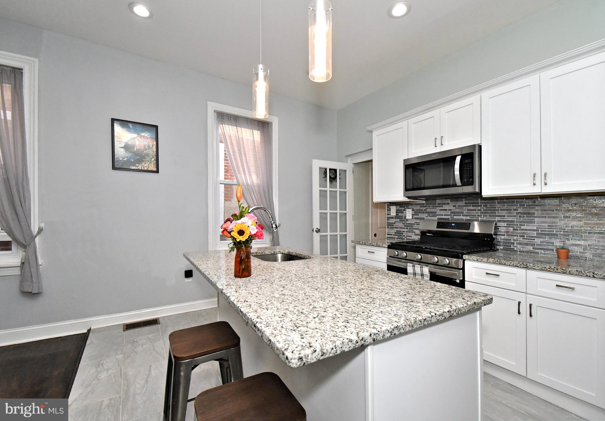 1325 N REDFIELD STREET