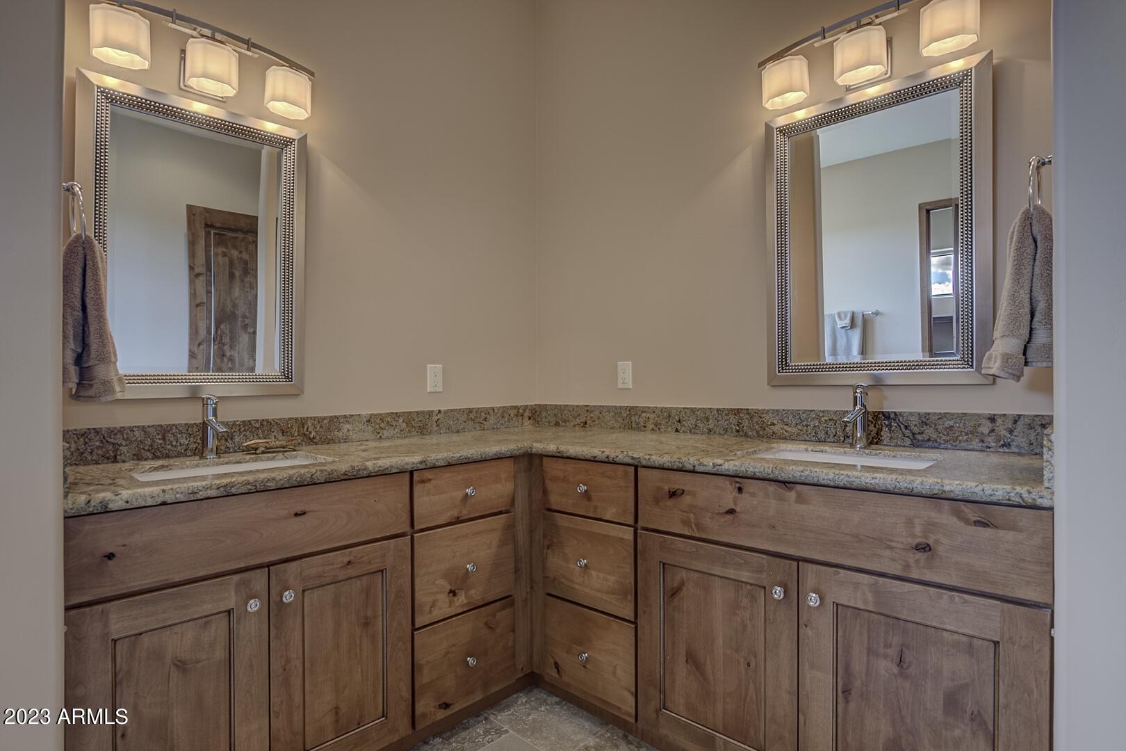 10430 W FOSSIL CREEK Road