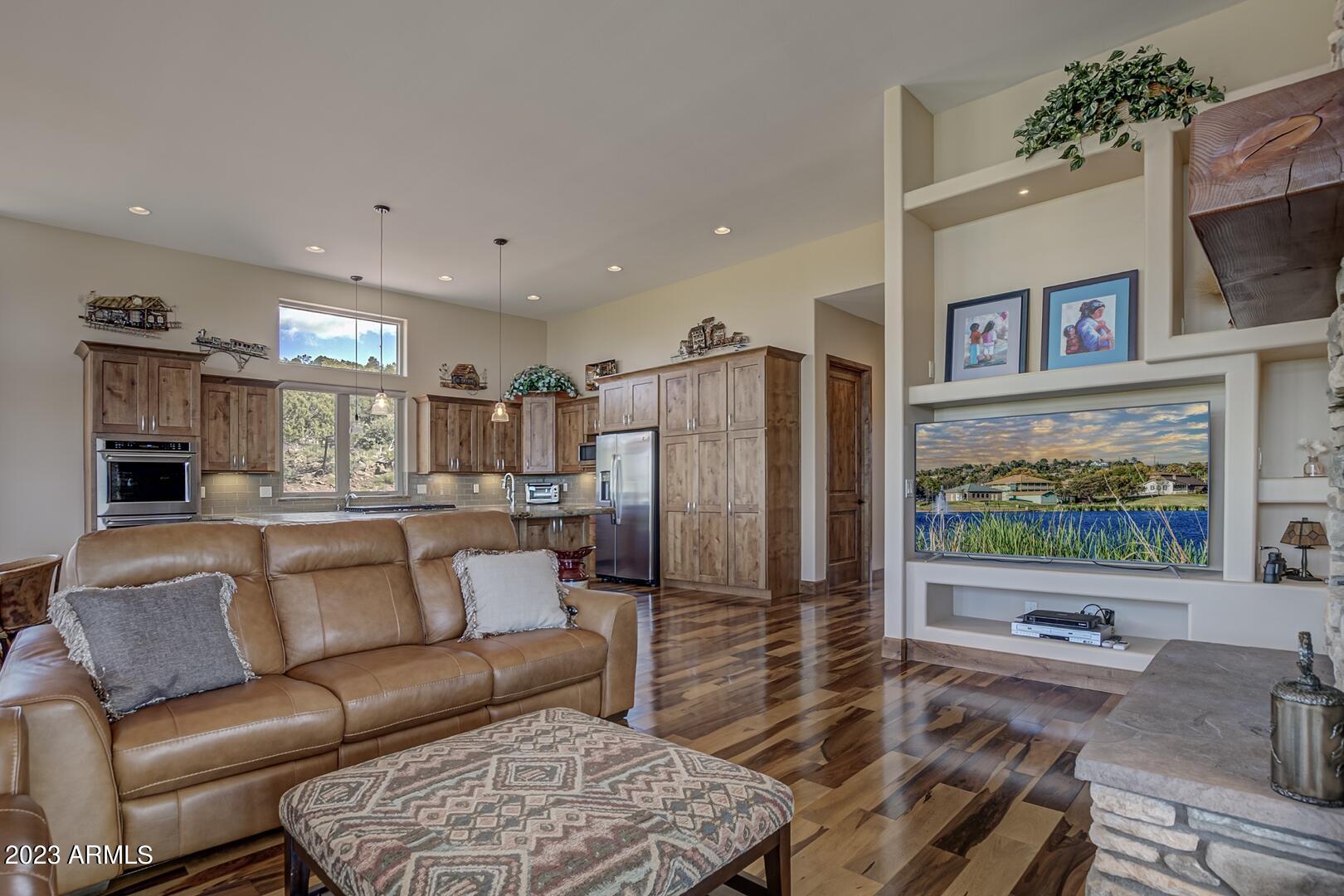 10430 W FOSSIL CREEK Road