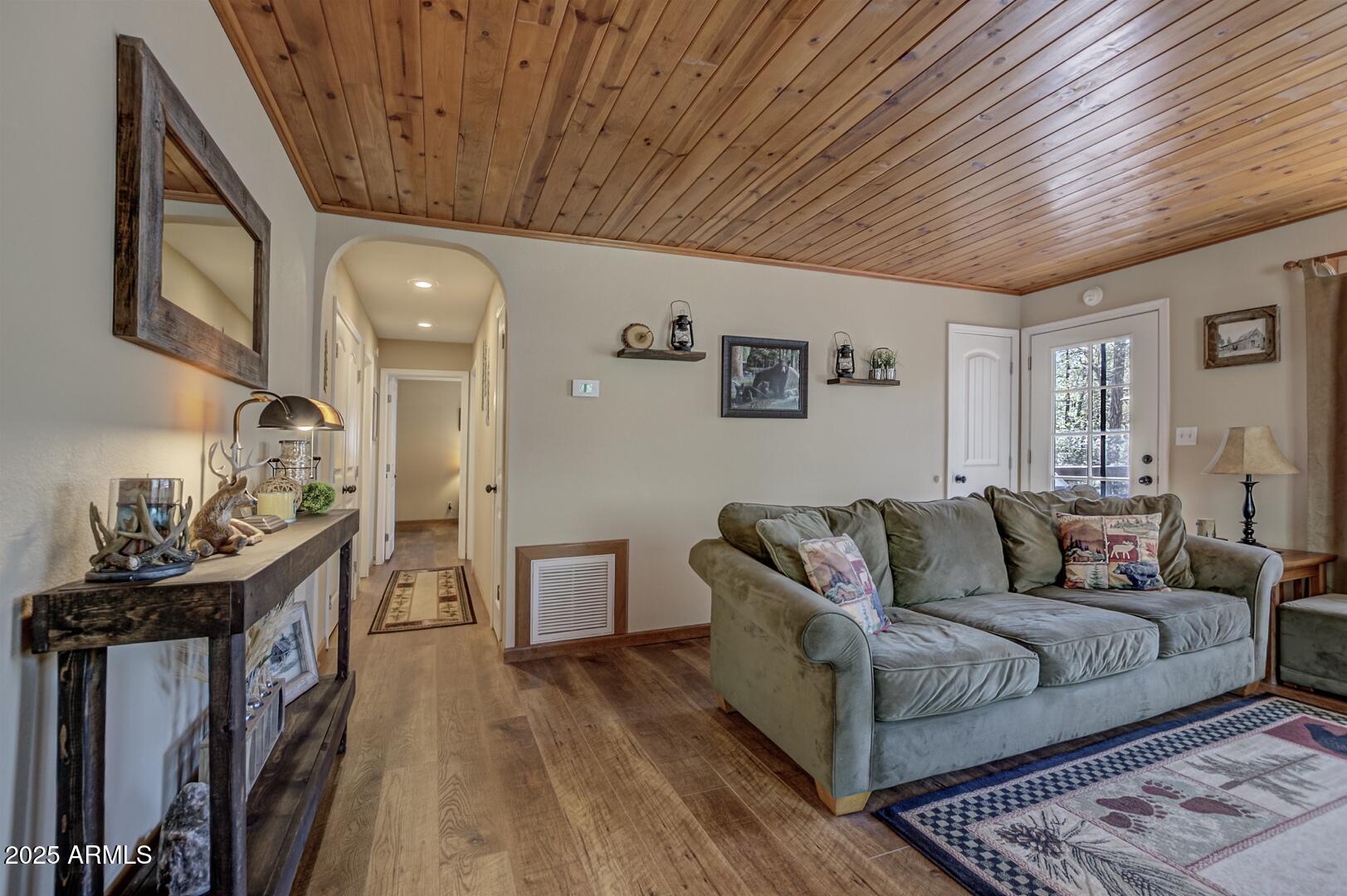 6803 W UTE Trail W