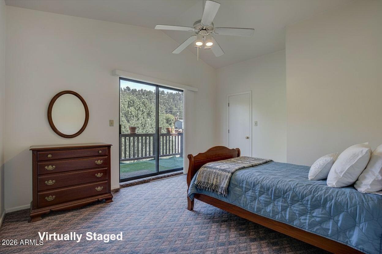 1033 W Bridle Path Lane