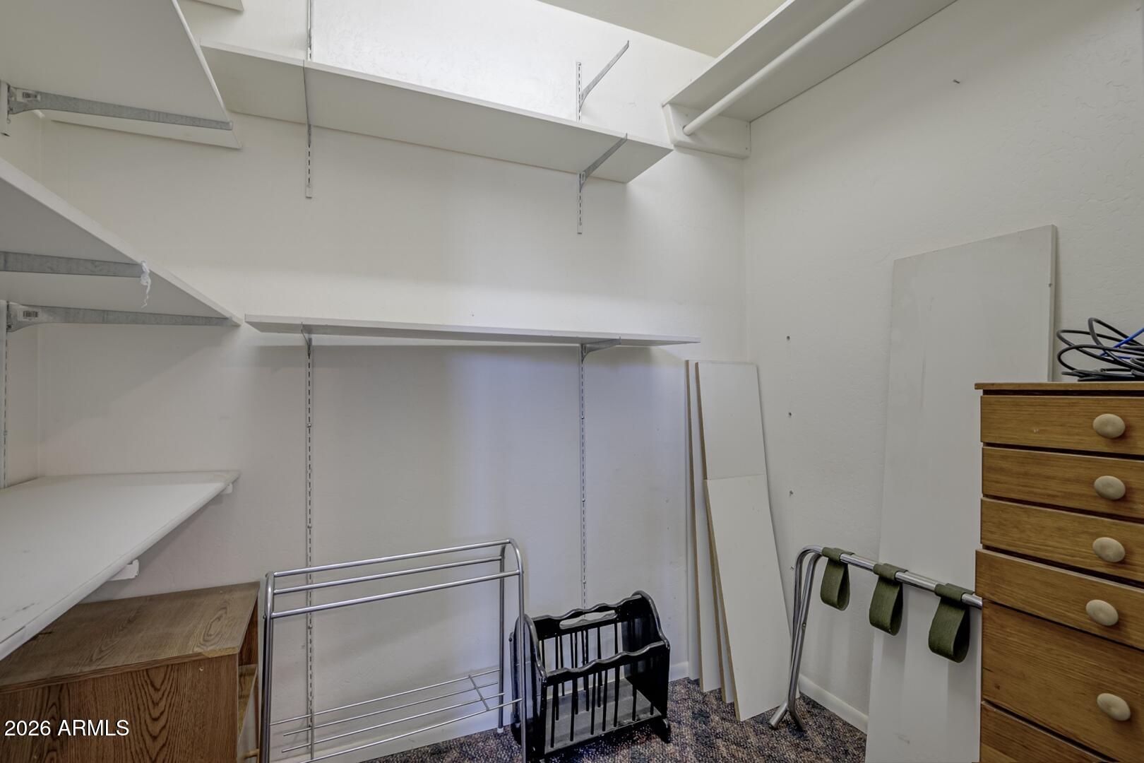 1033 W Bridle Path Lane