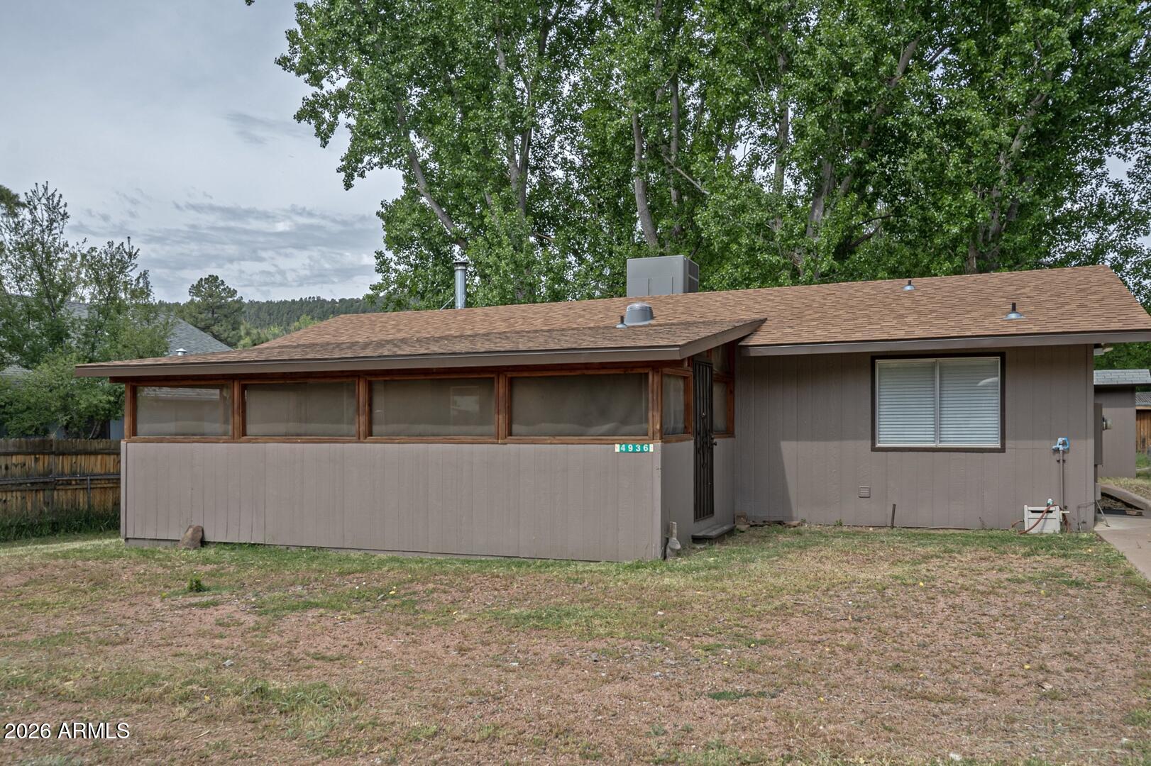 4936 N COLUMBINE Drive