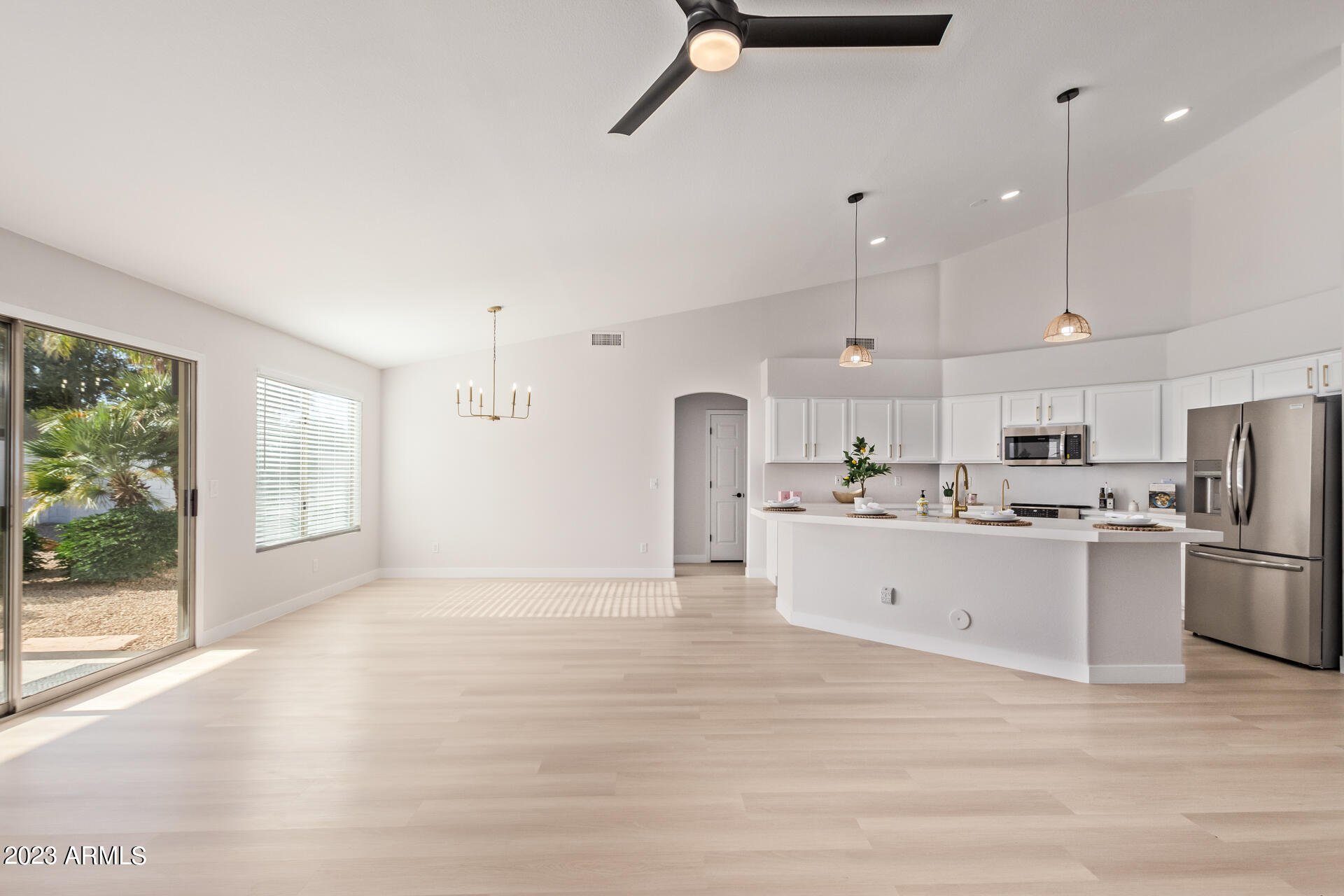 1151 E SHANNON Street