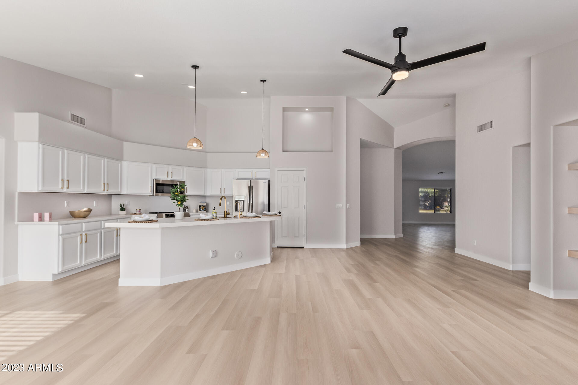 1151 E SHANNON Street