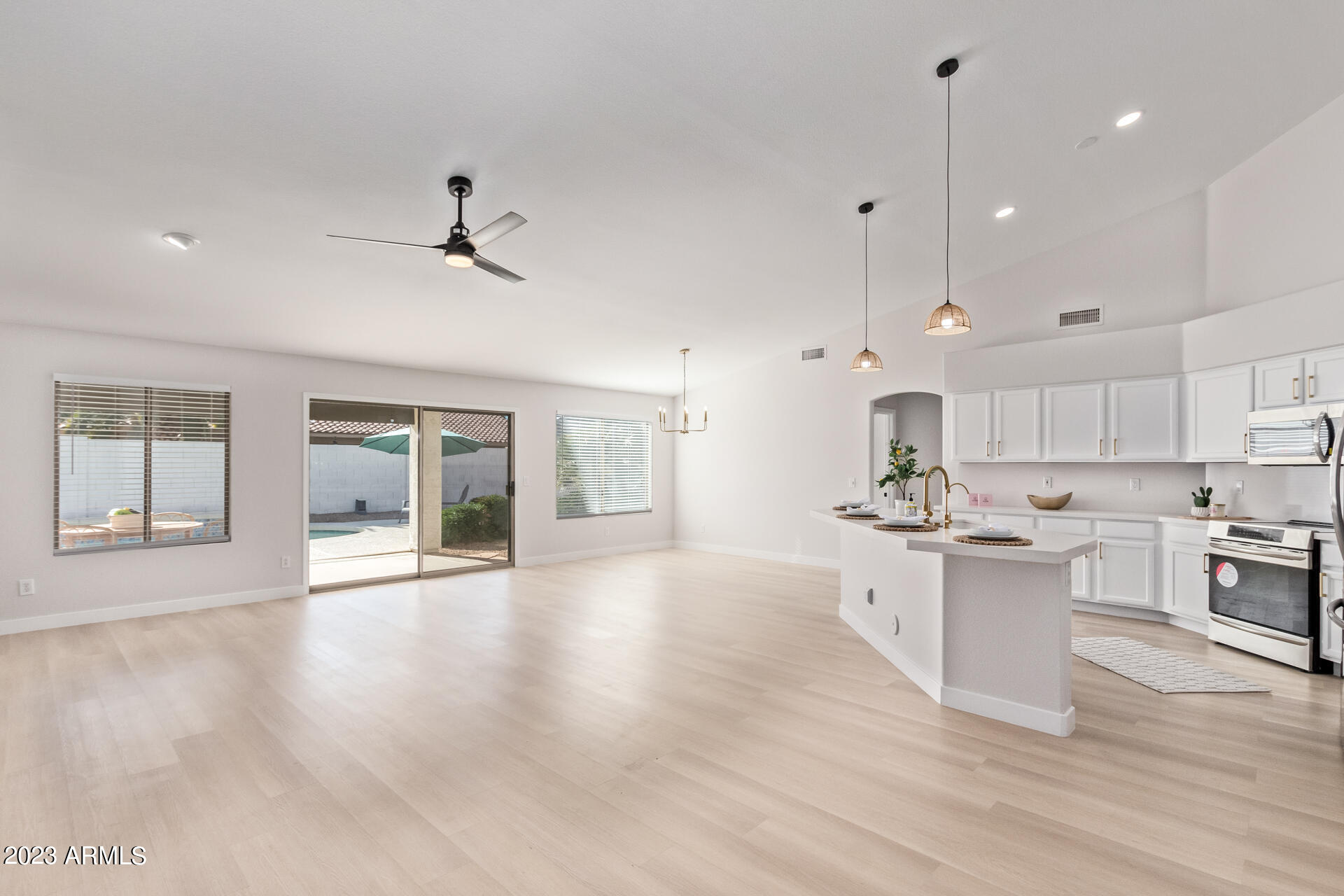 1151 E SHANNON Street