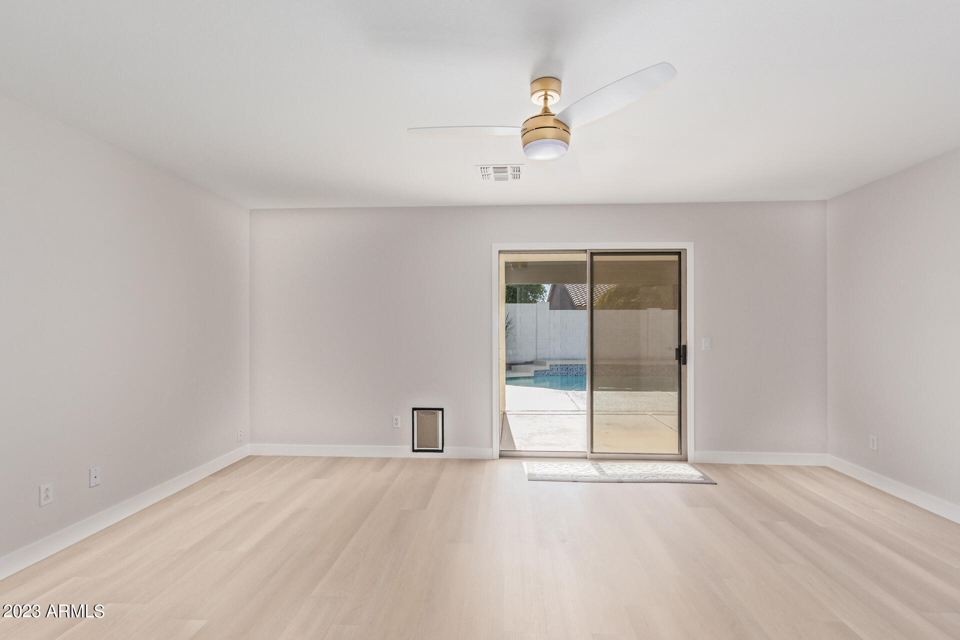 1151 E SHANNON Street