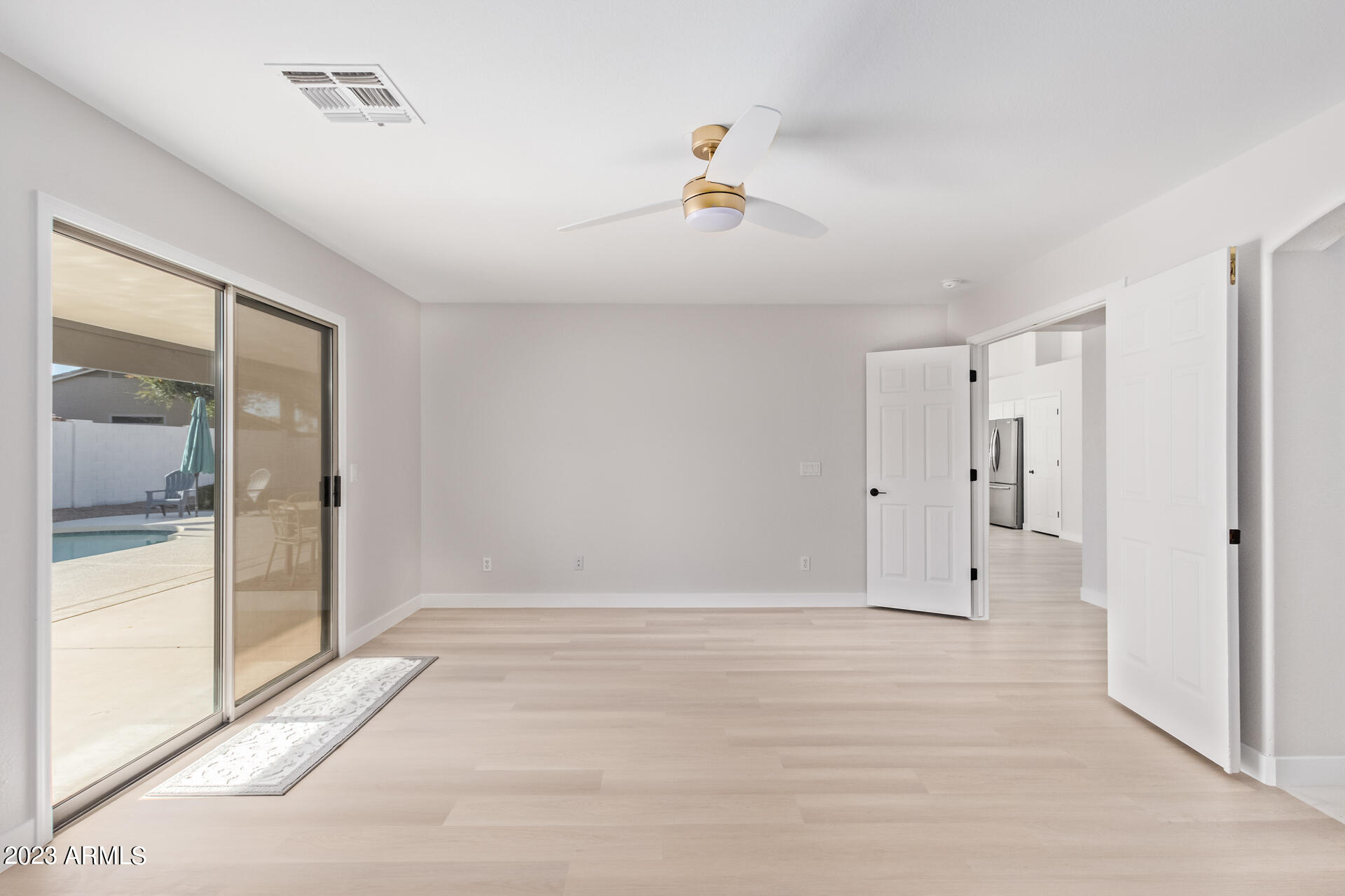 1151 E SHANNON Street