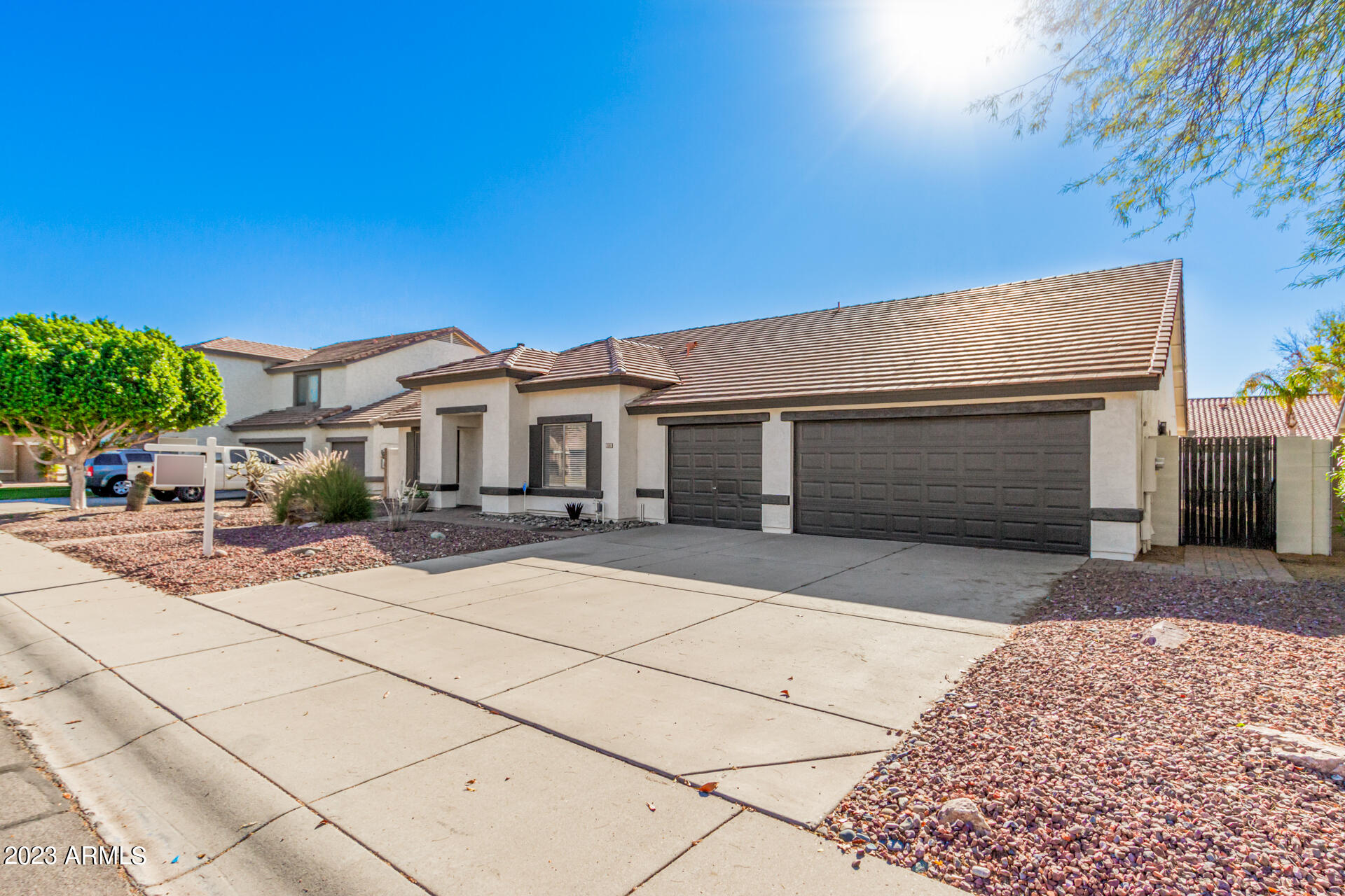 1151 E SHANNON Street