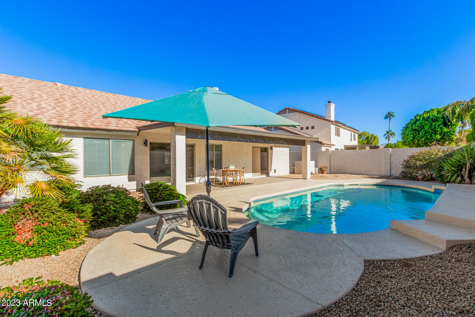 1151 E SHANNON Street