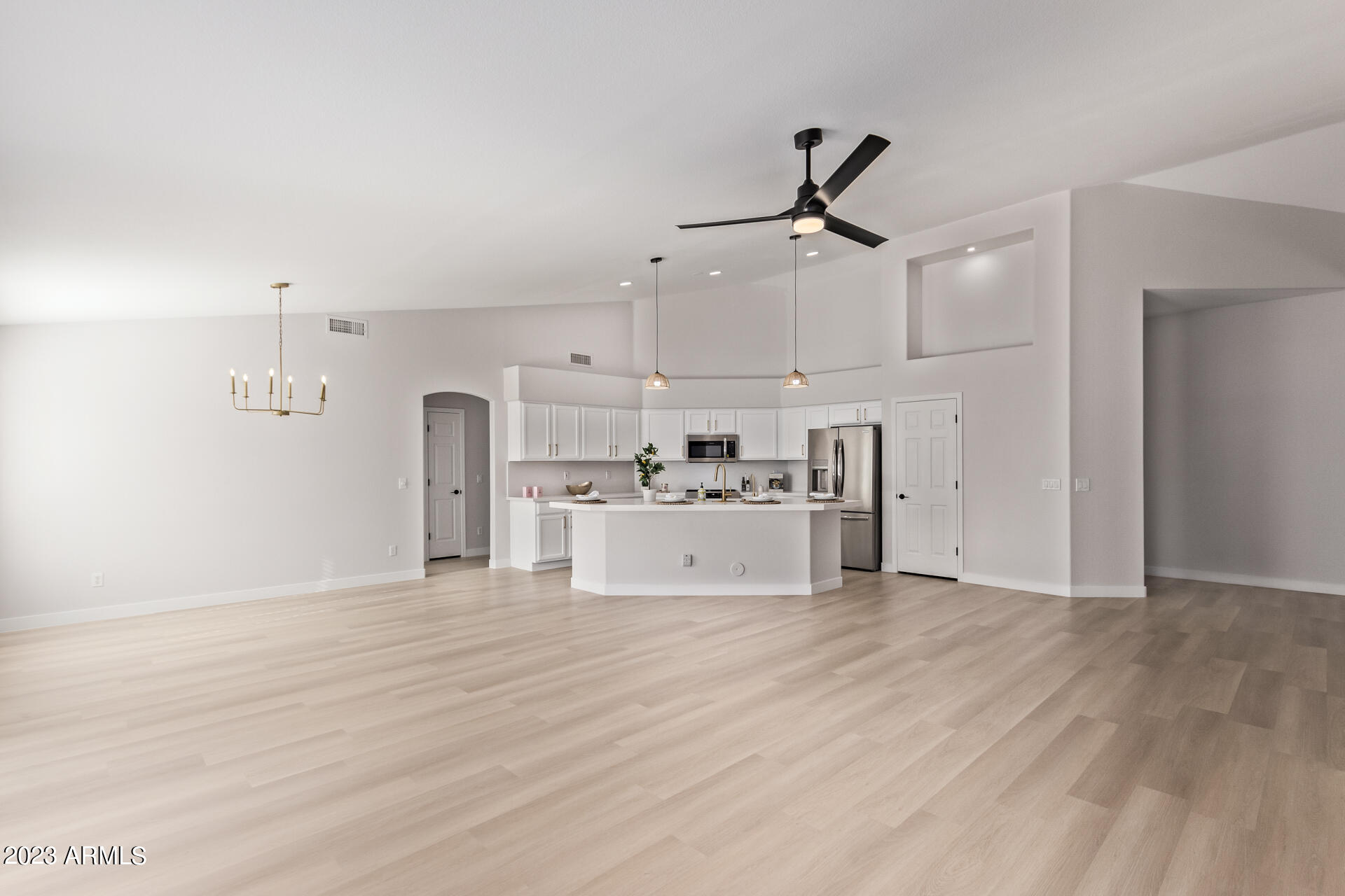 1151 E SHANNON Street