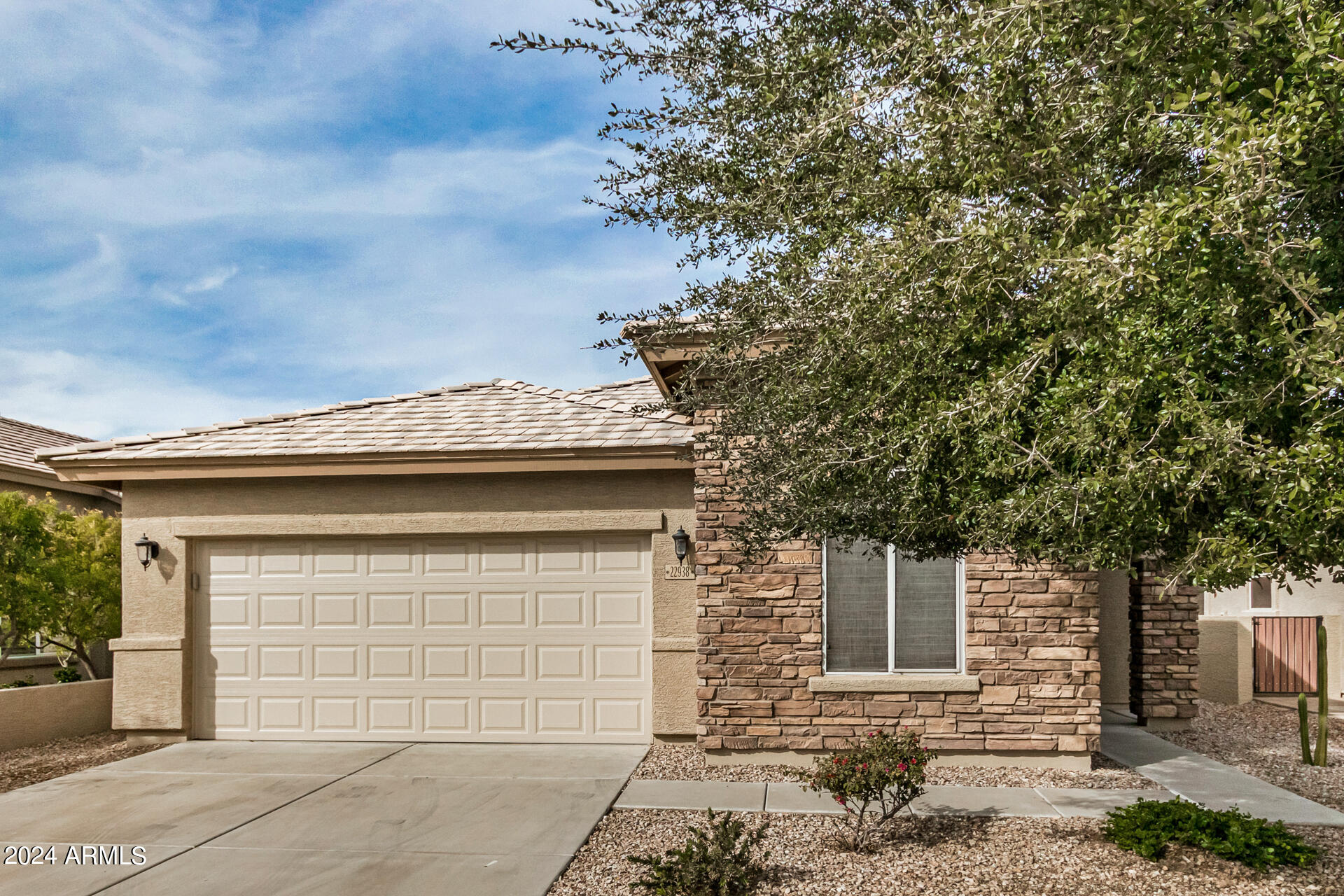 22938 W ARROW Drive