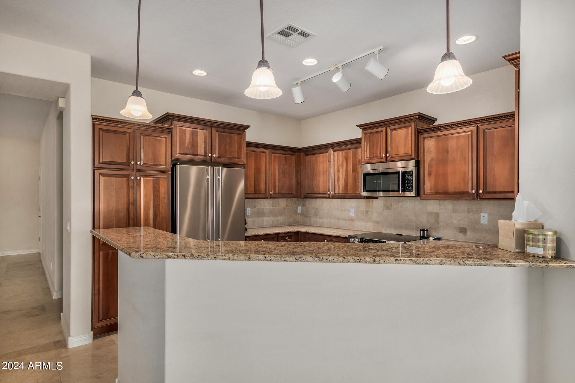 22938 W ARROW Drive